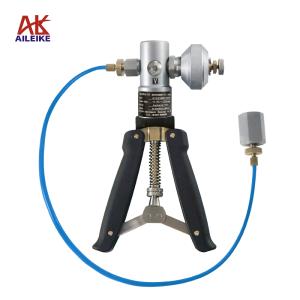 Operating procedures for full-range calibration, testing, and measurement of marine pressure gauges for ships