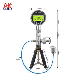 AILEIKE104SB+ALKC400HA1 Kalibrator Tekanan Maritim untuk Pompa Tangan Alat Uji - Rentang Tekanan 0,9~40 bar Alat Ukur Tekanan AILEIKE104SB+ALKC400HA1 Kalibrator Tekanan Maritim untuk Pompa Tangan Alat Uji - Rentang Tekanan 0,9~40 bar Alat Ukur Tekanan