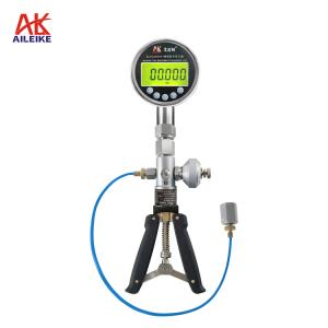 Calibrador de pressão marítima AILEIKE103SF -0.95~25bar Bomba de ar portátil Calibrador portátil Bomba manual
